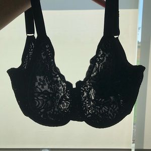 Black lace Wacoal Bra (36G)